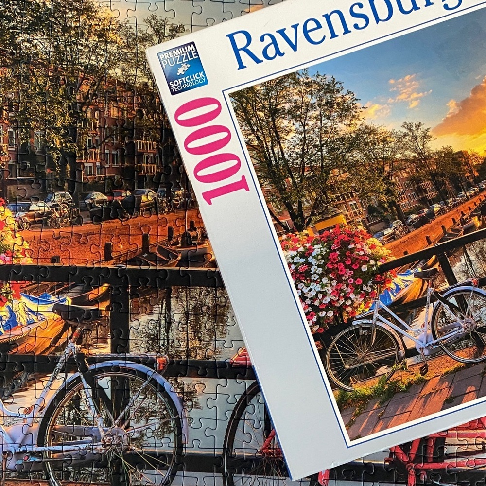 Ravensburger 1000 piece puzzle “Bicycles in Amsterdam” complete 2016